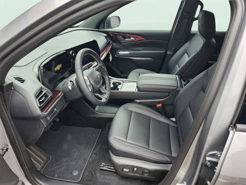 New 2026 Chevrolet Traverse Z71 AWD/4WD image 3