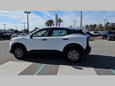 New 2026 Nissan Kicks S FWD image 24
