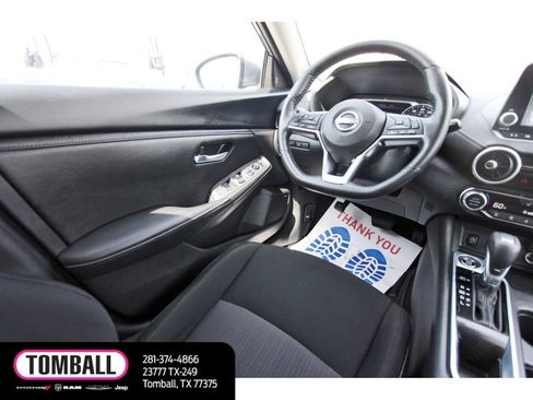 Used 2024 Nissan Sentra SV w/ All-Weather Package FWD image 9