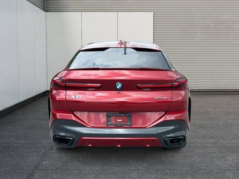Used 2022 BMW X6 xDrive40i w/ M Sport Package AWD/4WD image 4