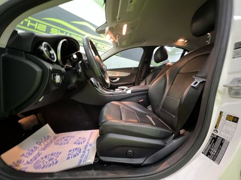 Used 2015 Mercedes-Benz C 300 4MATIC Sedan image 17