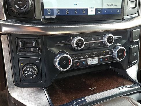 Used 2023 Ford F150 King Ranch w/ Equipment Group 601A High image 17