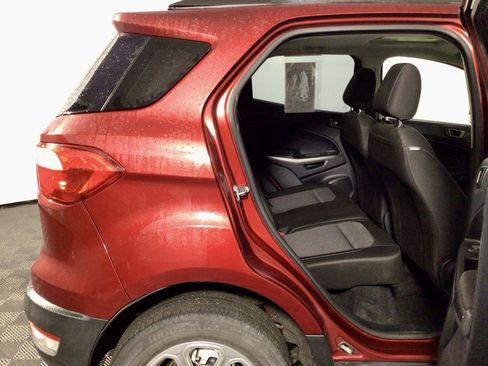 Used 2020 Ford EcoSport SE image 31