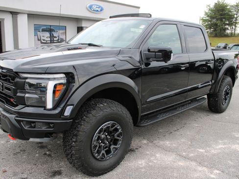 Used 2025 Ford F150 Raptor w/ Equipment Group 803A Raptor R AWD/4WD image 2