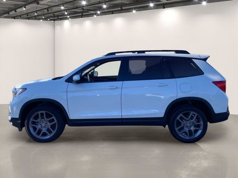 Used 2023 Honda Passport EX-L image 4