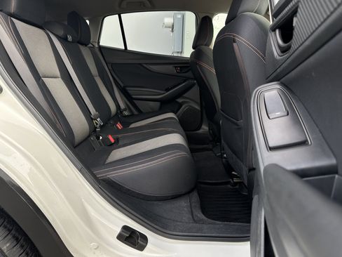 Used 2018 Subaru Crosstrek 2.0i Premium w/ Eyesight System image 16