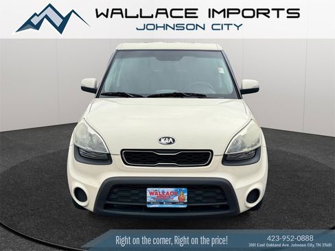 Used 2013 Kia Soul + image 8