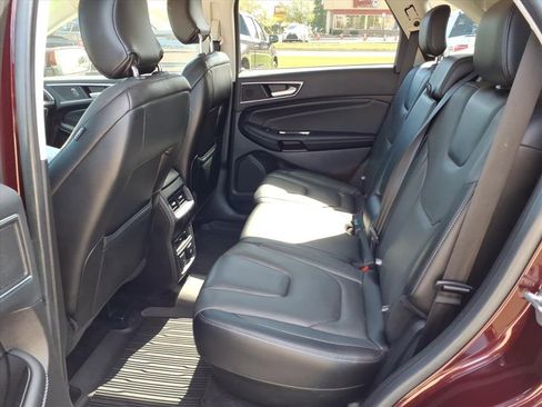 Used 2017 Ford Edge Titanium w/ Equipment Group 301A image 6