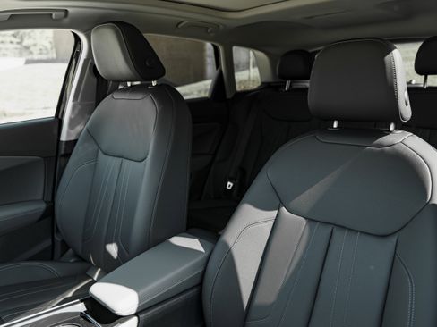 New 2026 Audi Q3 quattro 2.0T AWD/4WD image 21