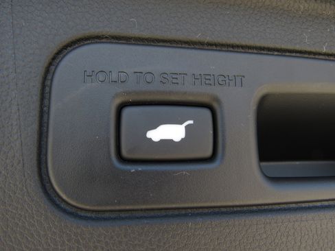 New 2025 Honda Pilot Black Edition image 12