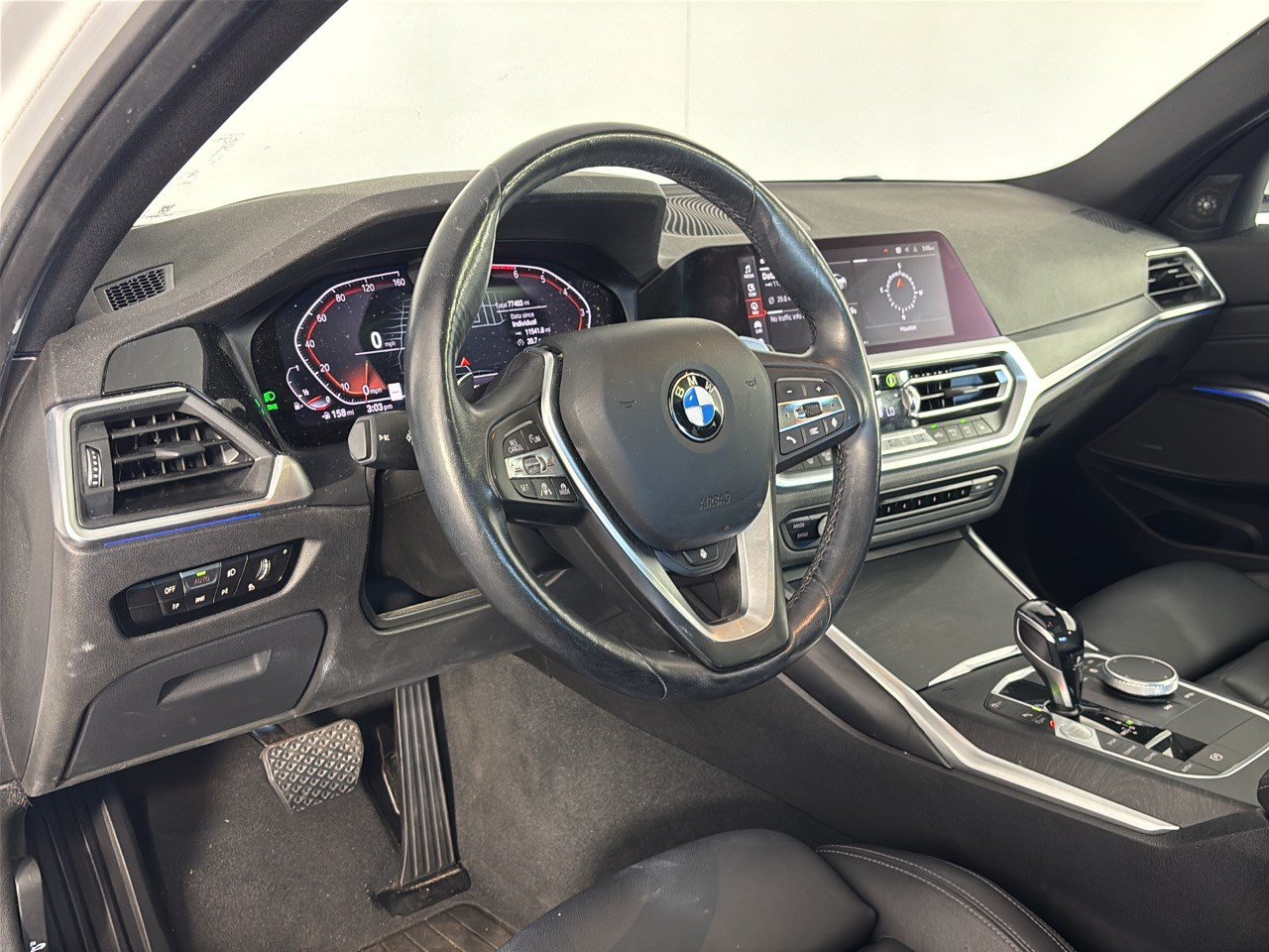 Used 2020 BMW 330i Sedan w/ Premium Package RWD image 4