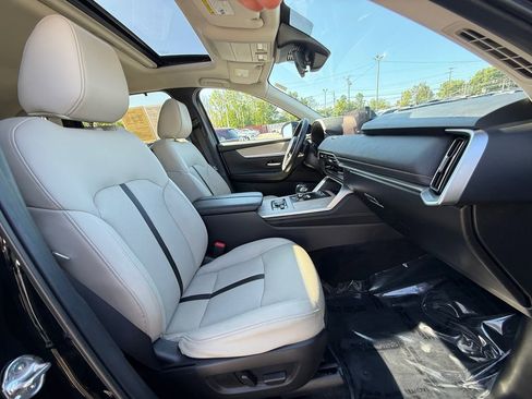 Used 2024 MAZDA CX-90 Plug-In Hybrid w/ Preferred image 28