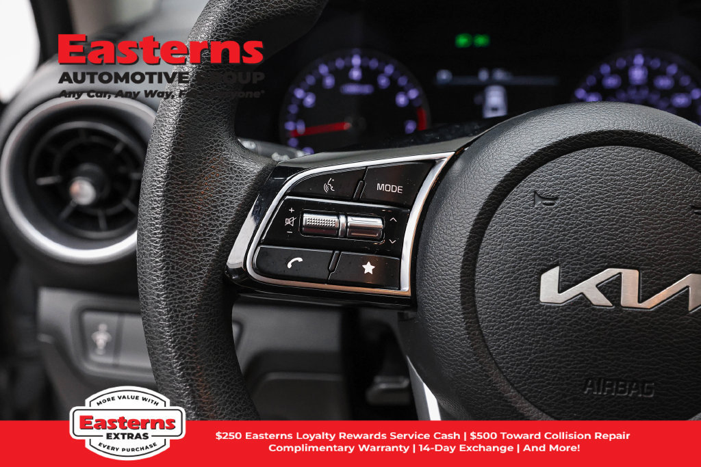 Used 2024 Kia Forte LXS FWD image 11