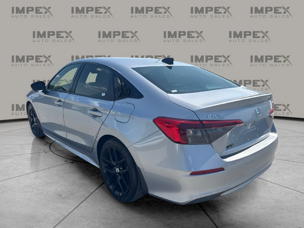 Used 2023 Honda Civic Sport image 2