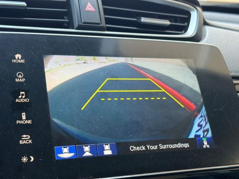 Used 2019 Honda CR-V Touring image 20