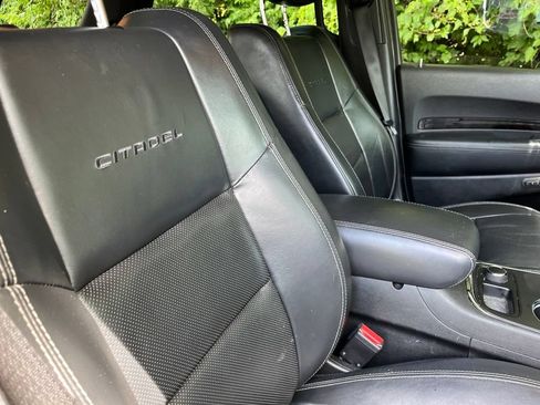 Used 2015 Dodge Durango Citadel w/ Technology Group AWD/4WD image 47