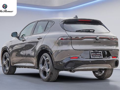 New 2026 Alfa Romeo Tonale image 6