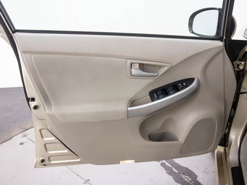 Used 2010 Toyota Prius FWD image 17