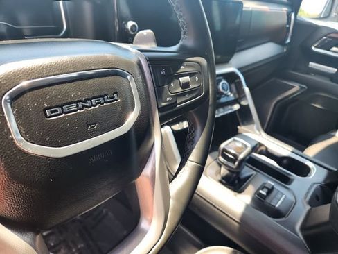 Used 2023 GMC Sierra 1500 Denali w/ Denali Reserve Package AWD/4WD image 25