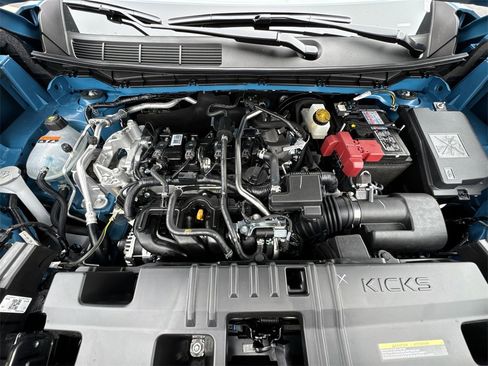 New 2026 Nissan Kicks SR image 26