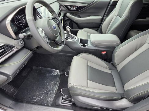 Certified 2025 Subaru Outback Onyx Edition w/ Popular Package #2 image 8