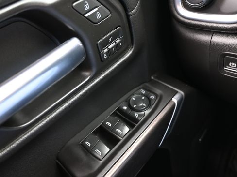 Used 2020 Chevrolet Silverado 1500 LTZ w/ LTZ Premium Package image 25