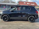 Used 2019 Chevrolet Trax LT w/ LT Convenience Package image 4