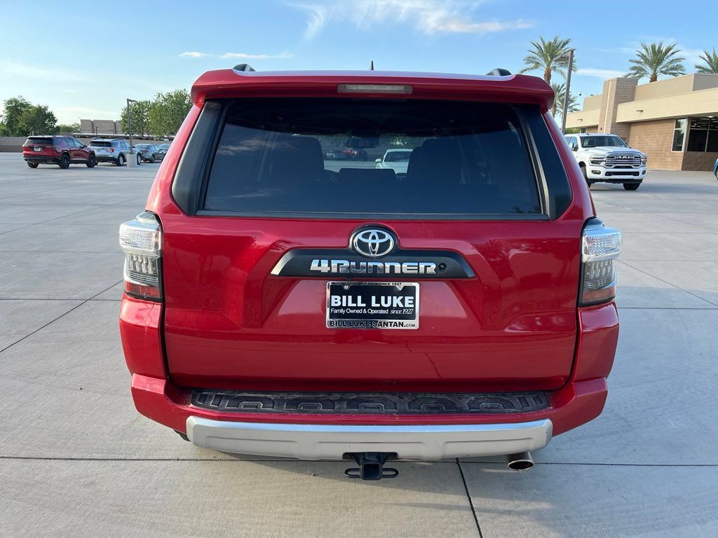 Used 2020 Toyota 4Runner TRD Off-Road AWD/4WD image 6