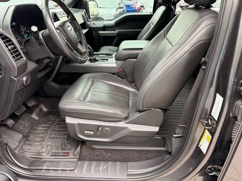 Used 2017 Ford F150 XLT w/ Equipment Group 302A Luxury AWD/4WD image 12