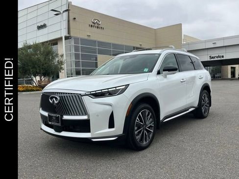 Certified 2026 INFINITI QX60 Luxe w/ Cargo Package FWD image 1