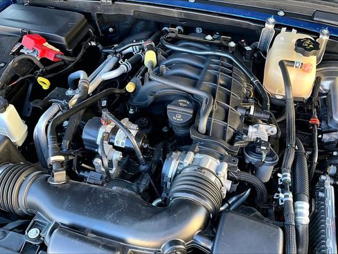 Used 2021 Jeep Wrangler Willys image 25