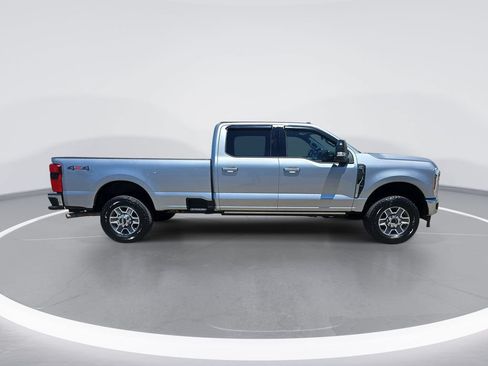 Used 2024 Ford F350 Lariat w/ Lariat Ultimate Package AWD/4WD image 2