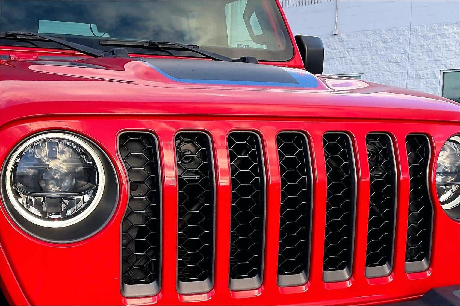 Used 2023 Jeep Wrangler Unlimited Rubicon 4xe AWD/4WD image 33