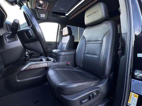 Used 2023 GMC Sierra 2500 Denali w/ Denali Black Diamond Edition image 6