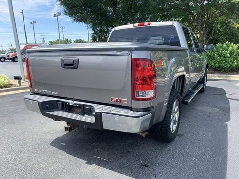 Used 2013 GMC Sierra 1500 SLE w/ Power Tech Package AWD/4WD image 8