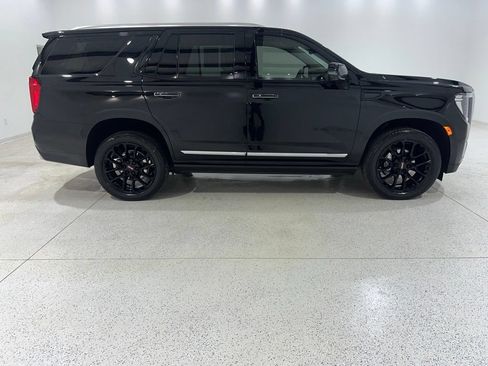 Used 2023 GMC Yukon Denali RWD image 5