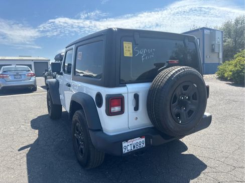 Used 2022 Jeep Wrangler Sport AWD/4WD image 7