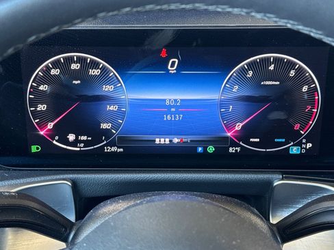 Certified 2024 Mercedes-Benz GLB 250 image 20