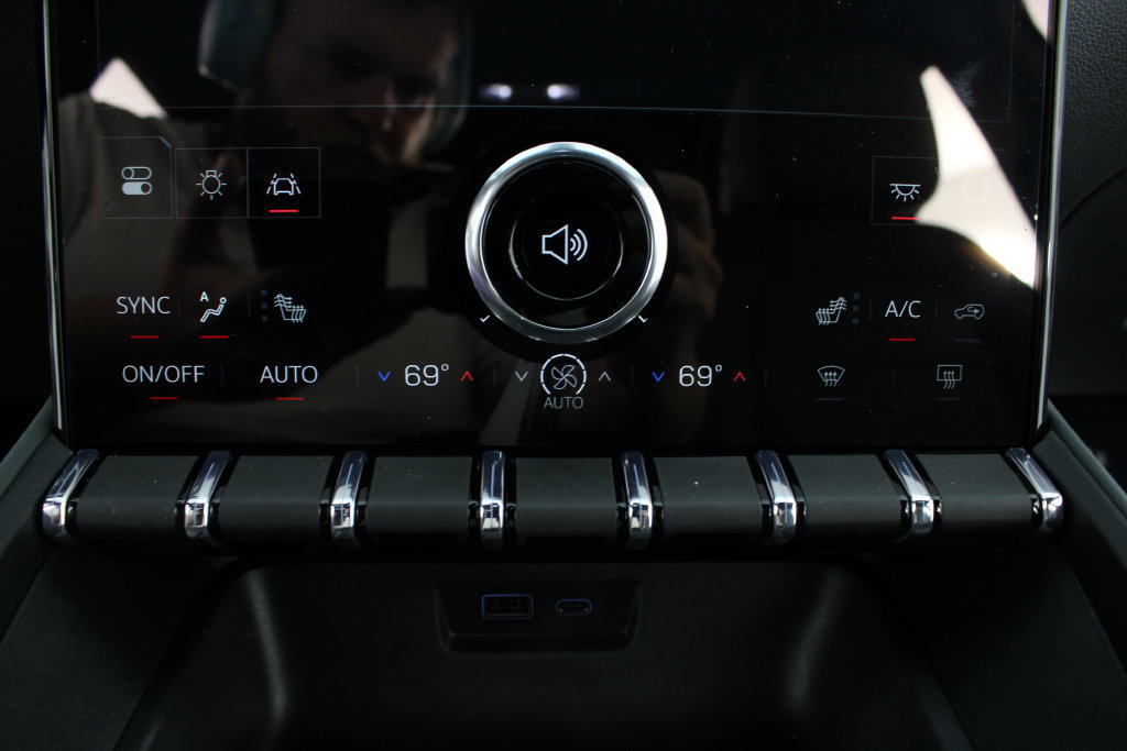 New 2027 GMC Terrain AT4 AWD/4WD image 6
