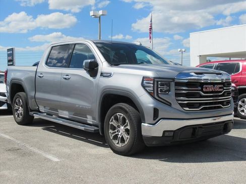 Used 2024 GMC Sierra 1500 SLT RWD image 1