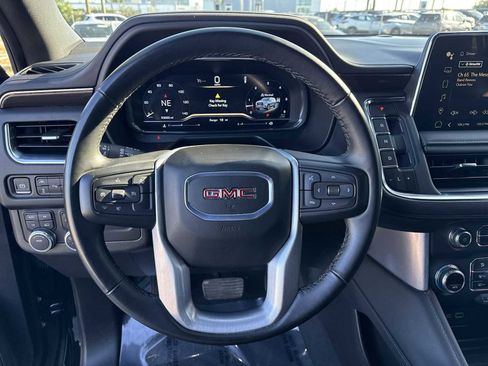 Used 2024 GMC Yukon SLE AWD/4WD image 22
