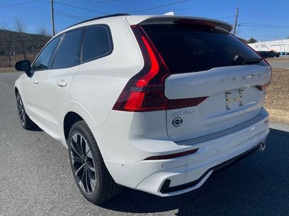 New 2026 Volvo XC60 B5 Plus w/ Protection Package Premier