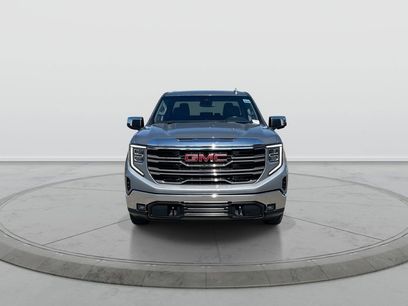 Used 2023 GMC Sierra 1500 SLT w/ SLT Convenience Package