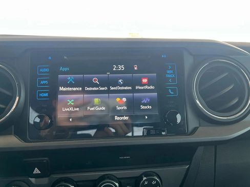 Used 2019 Toyota Tacoma TRD Off-Road image 26