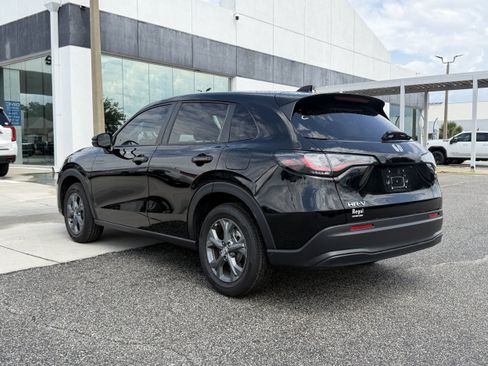 Used 2026 Honda HR-V LX image 5