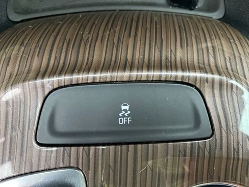 Used 2019 Chevrolet Malibu Premier image 12