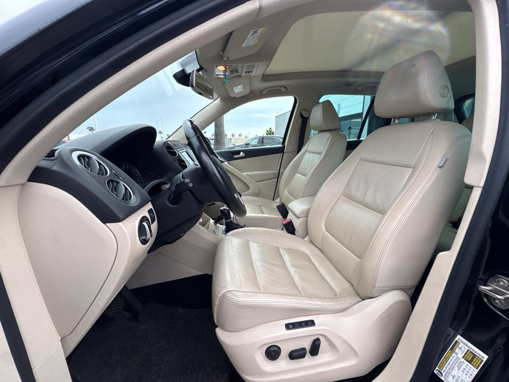 Used 2016 Volkswagen Tiguan SE FWD image 43
