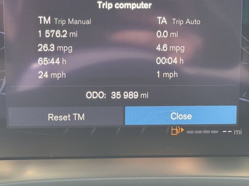 Certified 2023 Volvo XC60 B5 Plus image 22