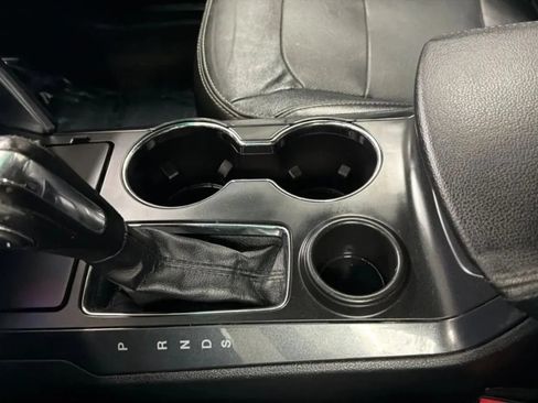 Used 2018 Ford Explorer Limited FWD image 12