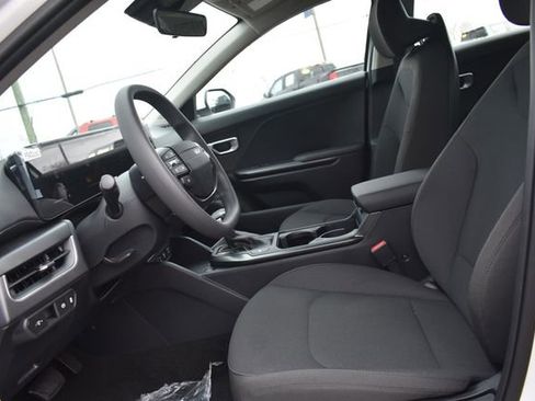 New 2026 Kia K4 LXS image 19